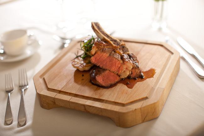 The Farmhouse Hotel And Restaurant Saint Saviour Restaurant billede